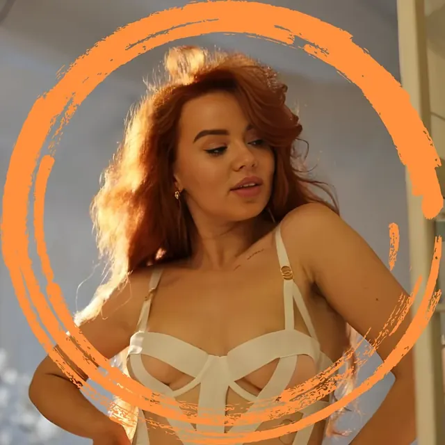 redfoxxxxxxx OnlyFans profile picture - redhead creator