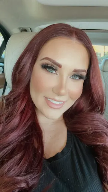 Ruby Red OnlyFans creator with exclusive content
