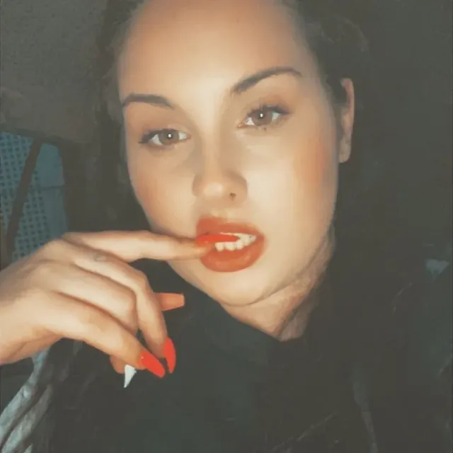 Ruuuubybcn OnlyFans profile with custom content