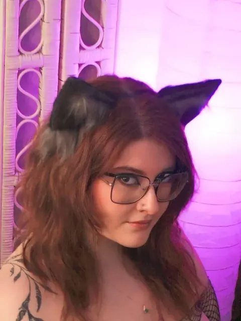 SACHBOOM_TEASE OnlyFans cosplay enthusiast