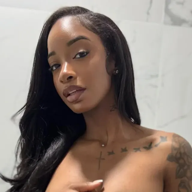 Sakimo OnlyFans creator with exclusive adult content