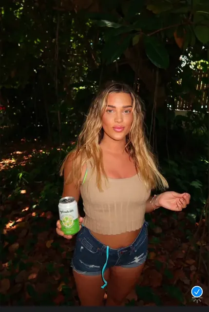 baby summers OnlyFans creator with big tits