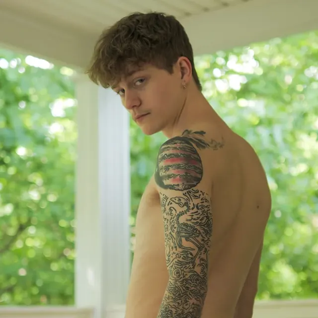 Samuel's Lap OnlyFans 4K amateur creator