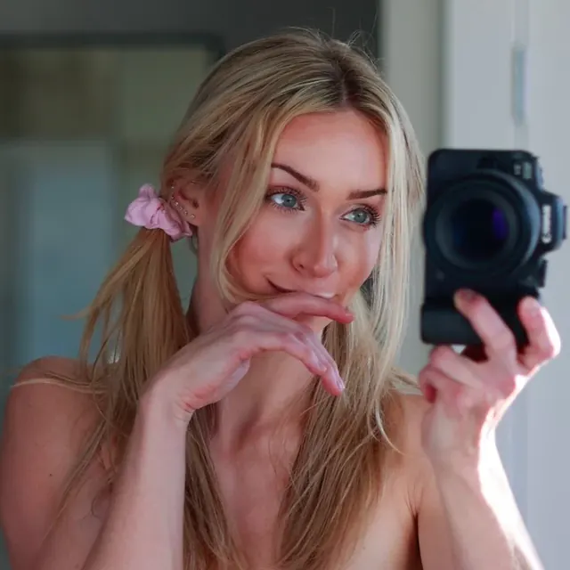 Sam FREE OnlyFans creator offering daily nudity