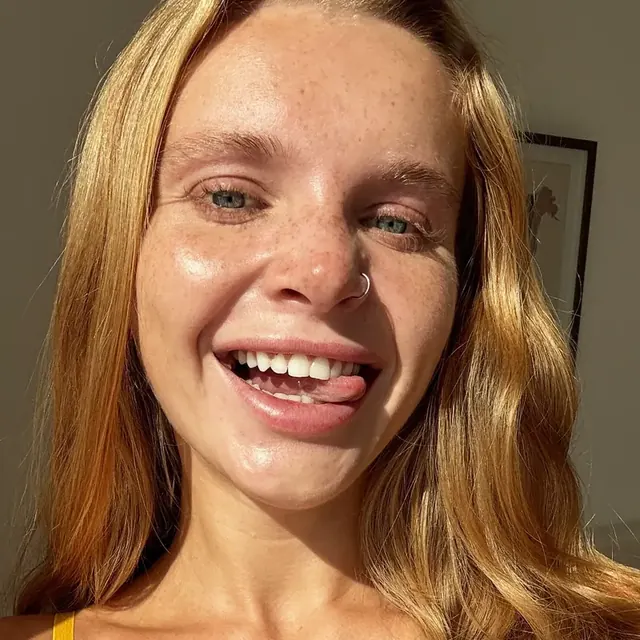 Sandy D VIP OnlyFans blonde creator