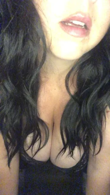 Saradactal OnlyFans anime themed creator