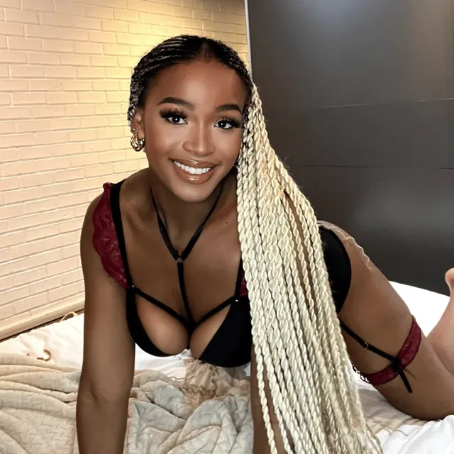 Savannah Lion OnlyFans Bold Black Trans Queen