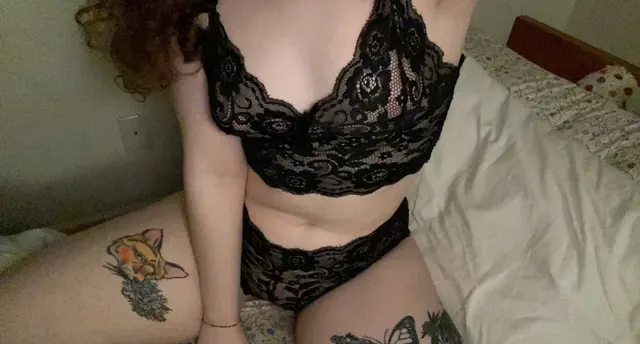 Sedona on OnlyFans with red hair and captivating charm