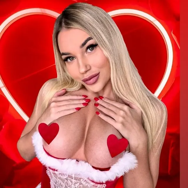 Unlocked NUDES on my wall OnlyFans profile picture - Passionate creator