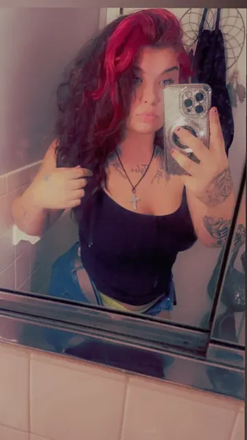 Destiny OnlyFans Curvy Creator