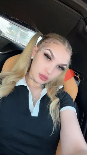 Briellah Qos♠️ OnlyFans creator and blonde beauty.