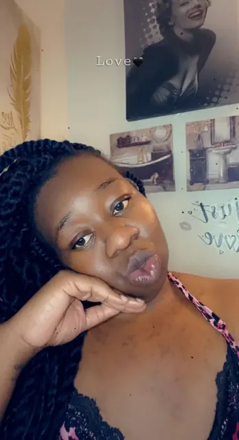 Toyasexy OnlyFans Black beauty with big sexy ass