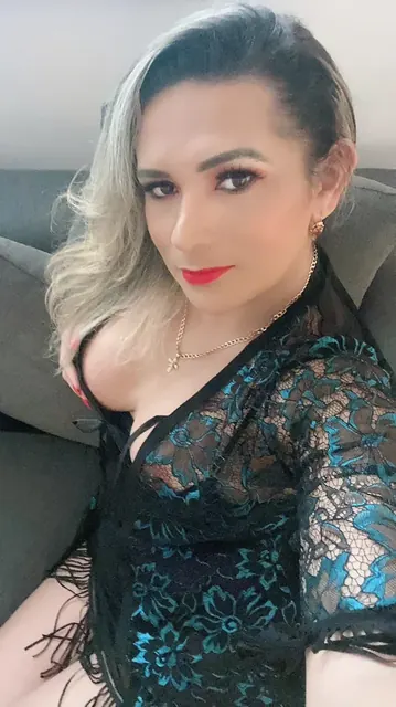 izadora venturine OnlyFans creator with engaging content