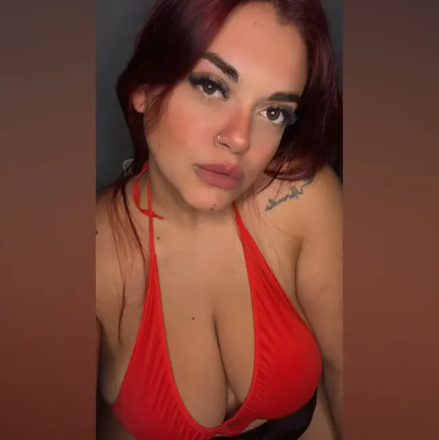 Silvana Garcete OnlyFans profile showcasing her charm