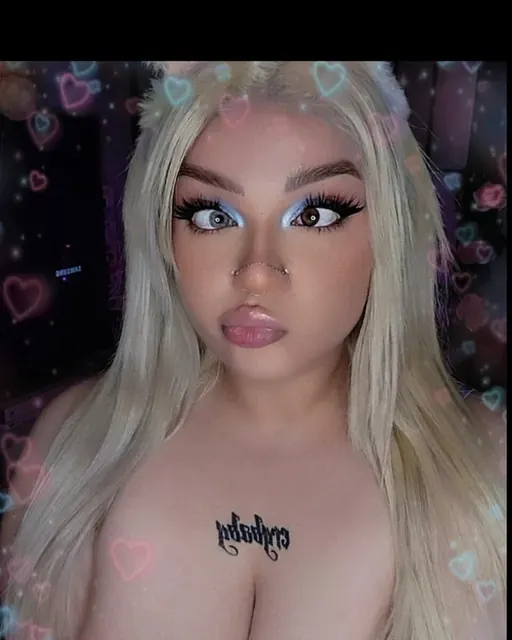 Sky OnlyFans creator with unique content