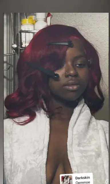 Journee2.0 OnlyFans creator showcasing playful content