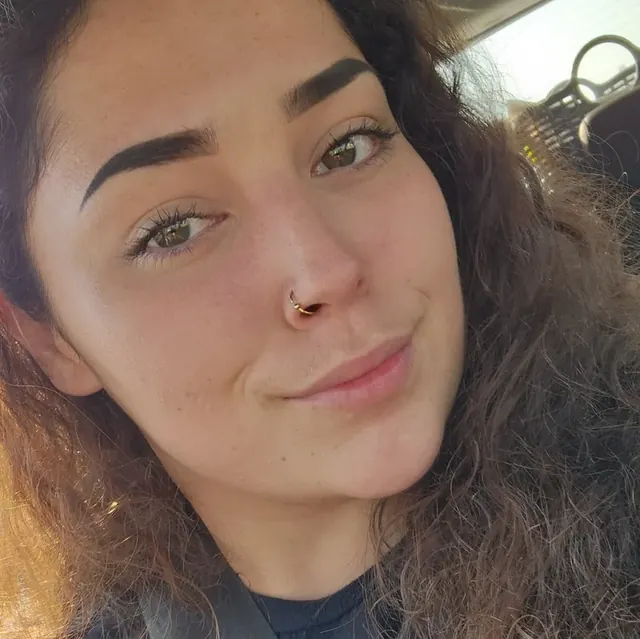 Slippery Peach OnlyFans creator with stunning eyes