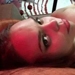 Sophiasylvan OnlyFans Female Creator