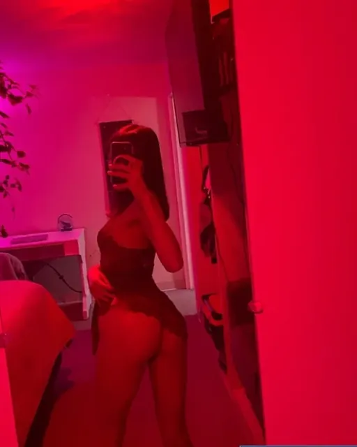 Sophomore Emily OnlyFans college student