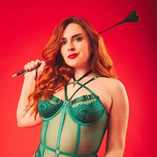 Mistress Maia Redhood OnlyFans Femdom expert