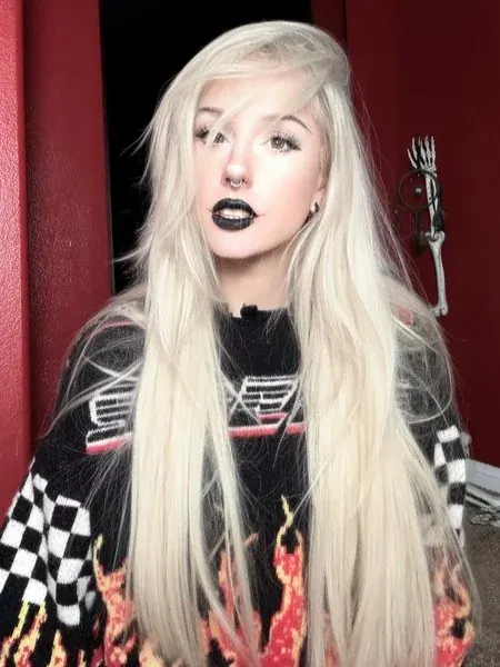 spookyunagisroom OnlyFans creator with engaging content.