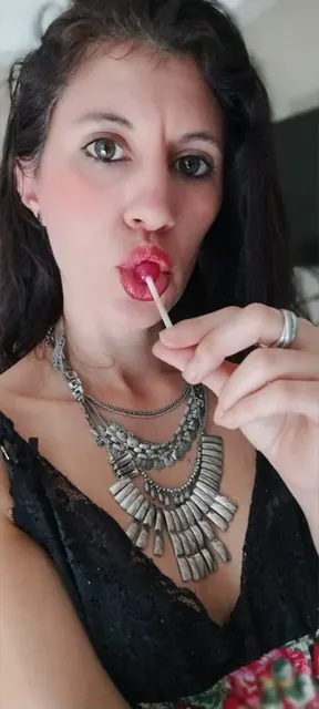 VIP OnlyFans creator with engaging content