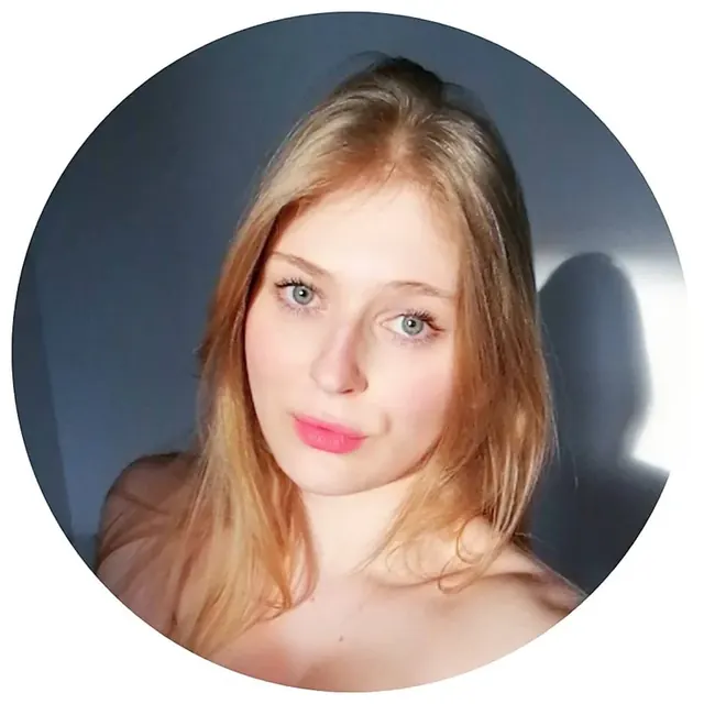 Stella VIP OnlyFans creator with authentic content
