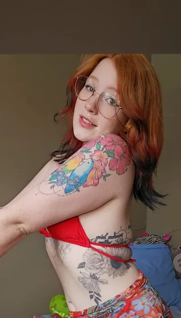 Strawberryyfoxie OnlyFans Tattooed Redhead