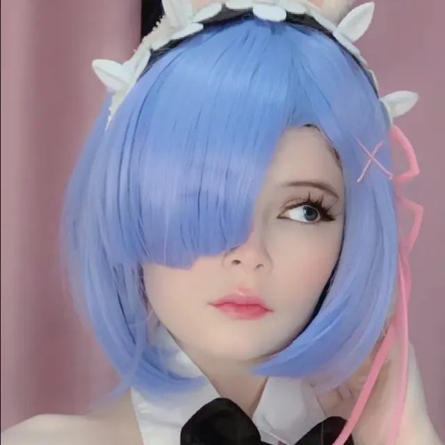 Strawbunbun OnlyFans anime enthusiast