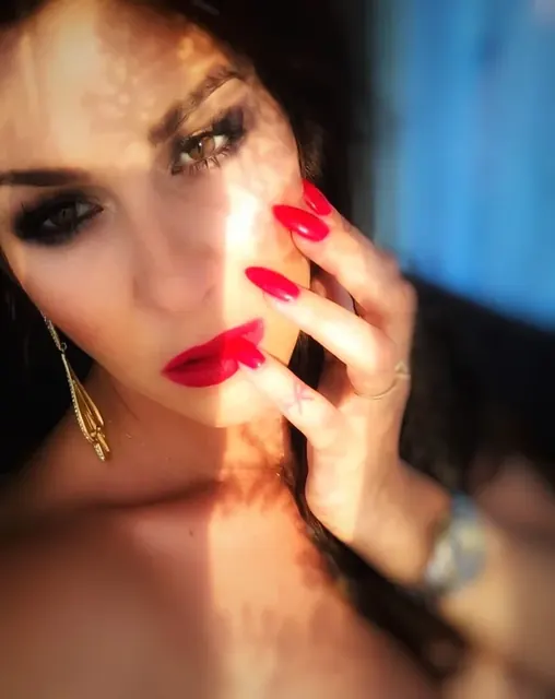 Surrendersubmit OnlyFans Hypnodomme content