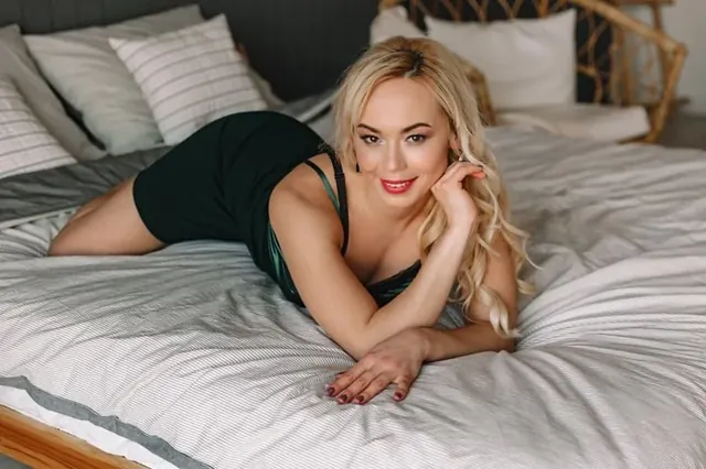 Iris OnlyFans Ukrainian beauty