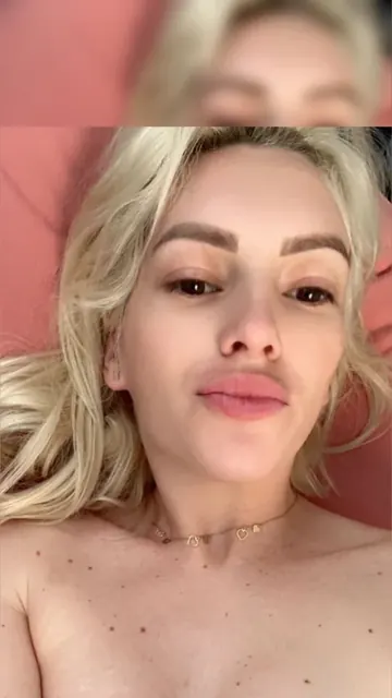 SweetKraine OnlyFans creator with an engaging personality.
