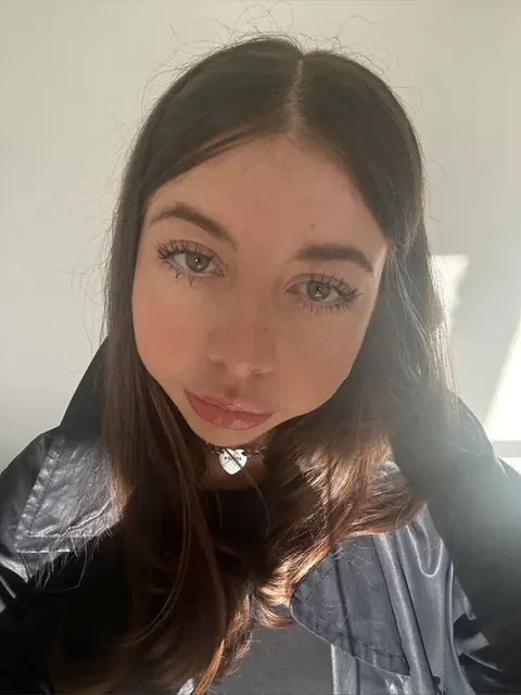 Sunny on OnlyFans, a sweet and naughty creator.