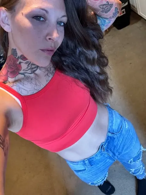 Tamitha420 OnlyFans wild and tatted creator