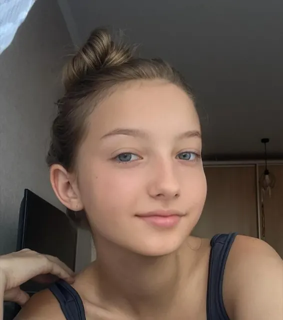Small Tanyshaa (@tanya_sweetheart) OnlyFans teen (young) creator profile photo