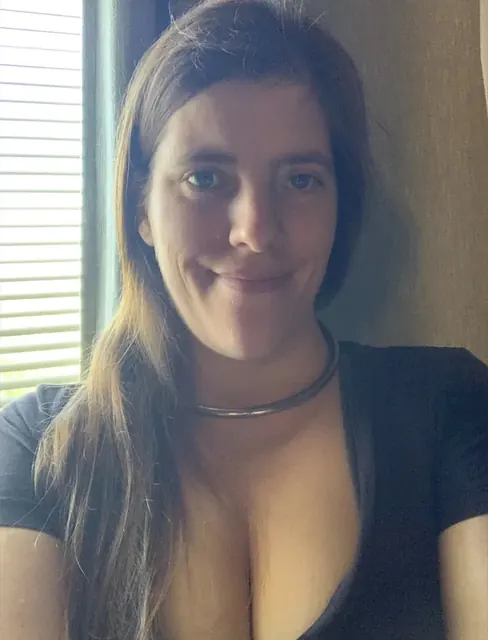 Tatsu OnlyFans creator with authentic content