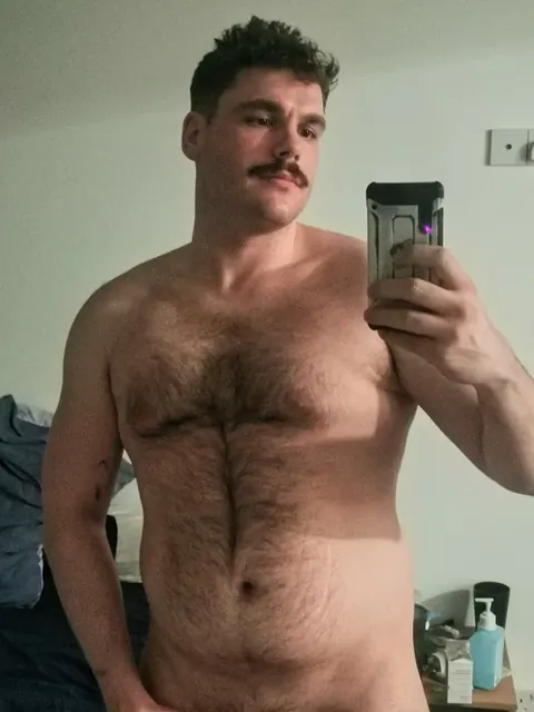 Thebeefymutt OnlyFans creator with a big personality