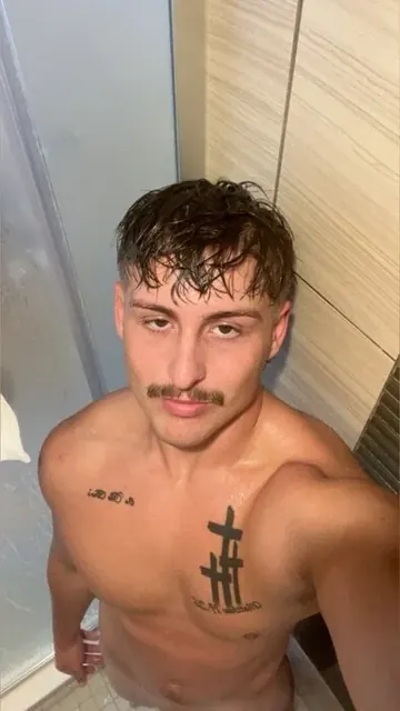 Big Wetz OnlyFans creator with fun exclusive content