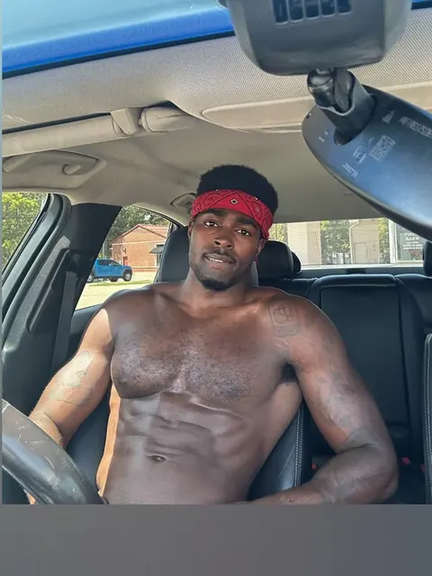 Thechosenone1 OnlyFans exclusive content creator