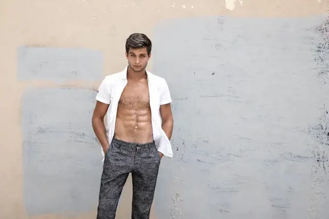 Elliot Finn on OnlyFans with exclusive content