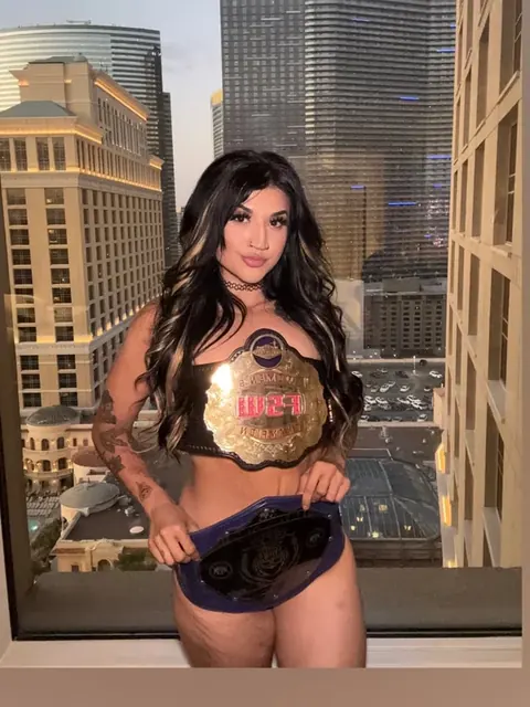 Thegypsymac OnlyFans curvy and glamorous creator