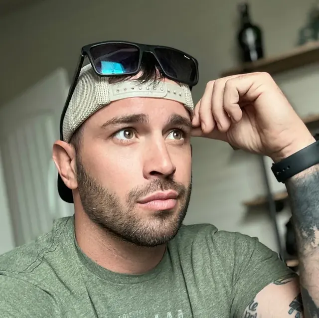 Mike OnlyFans creator showcasing golf content