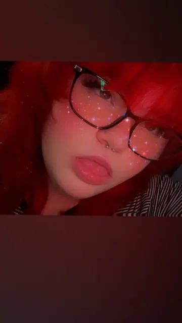 TheSmolSuccubus OnlyFans creator with amateur content