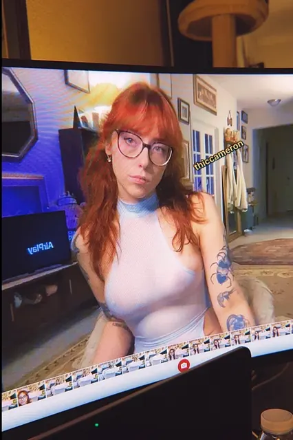 cam OnlyFans profile red hair tattooed