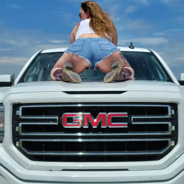Thiccbbygrl OnlyFans creator with daily content