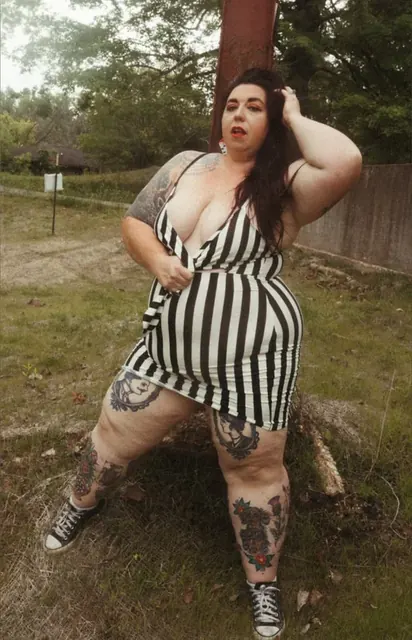 Thick666ash OnlyFans tattooed nature babe
