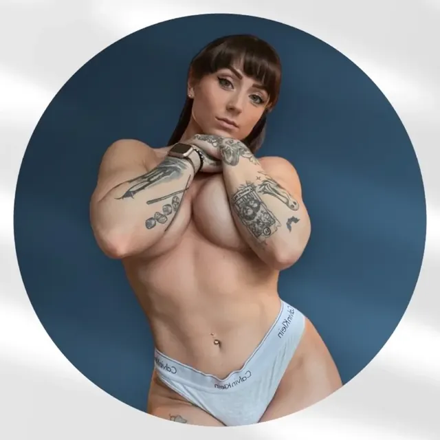 thicknjuicy OnlyFans creator with a vivid imagination