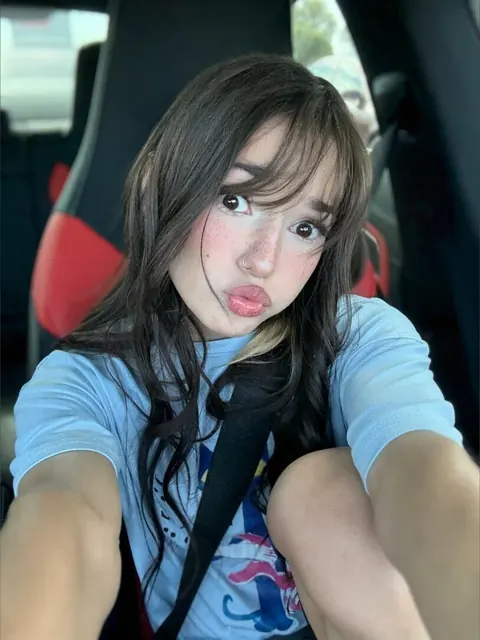 kat OnlyFans petite skinny creator profile photo