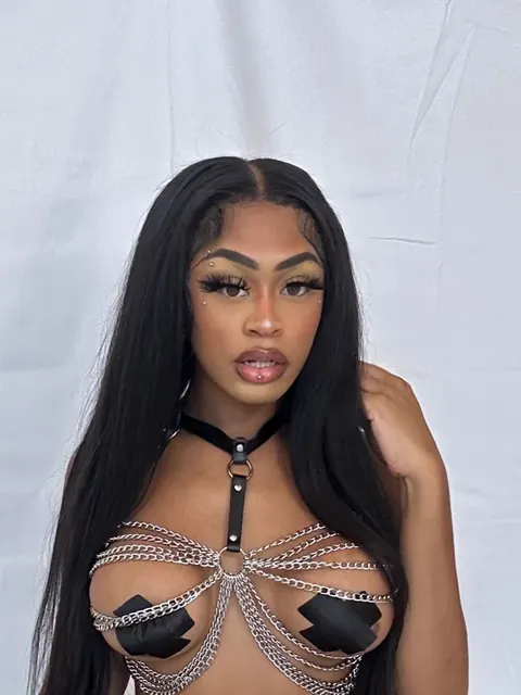 Toki Doll OnlyFans Brunette Creator