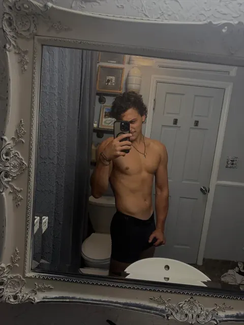 Toodirtydomuncensored OnlyFans exclusive content creator